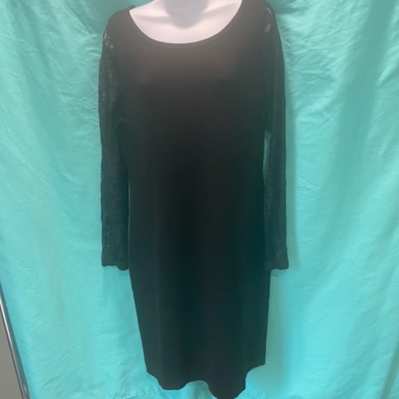 Black Long Sleeve Dress - Picture 7 of 11